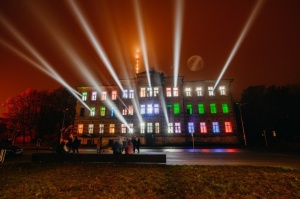 Izgaismota Liepāja priecē vietējos un viesus Izgaismota Liepāja priecē vietējos un viesus