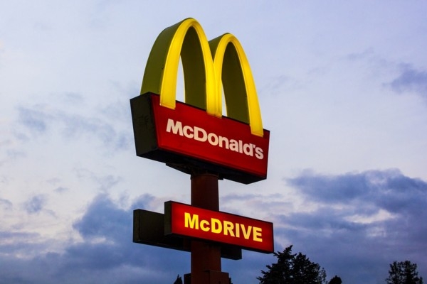 15. maijs vēsturē: ASV atver pirmo McDonalds restorānu